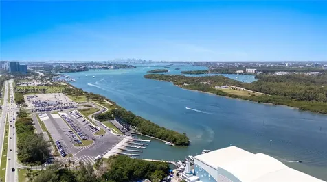 15811 Collins Avenue Sunny Isles Beach FL 33160