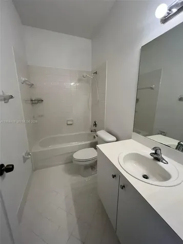 9363 SW 219th Street Cutler Bay FL 33190