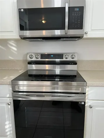 9363 SW 219th Street Cutler Bay FL 33190