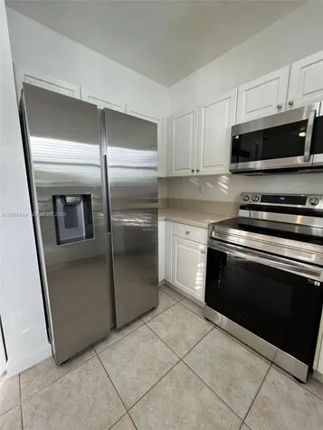 9363 SW 219th Street Cutler Bay FL 33190