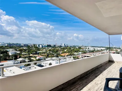 9225 Collins Avenue Surfside FL 33154