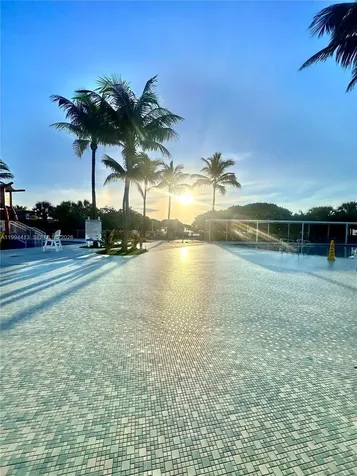 9225 Collins Avenue Surfside FL 33154