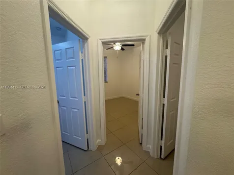 22569 SW 89th Place Cutler Bay FL 33190