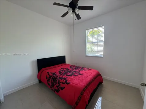 22569 SW 89th Place Cutler Bay FL 33190