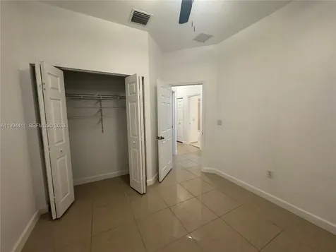 22569 SW 89th Place Cutler Bay FL 33190