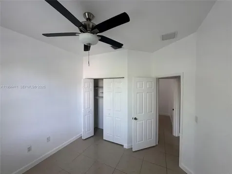 22569 SW 89th Place Cutler Bay FL 33190