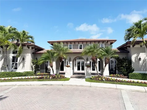 22569 SW 89th Place Cutler Bay FL 33190