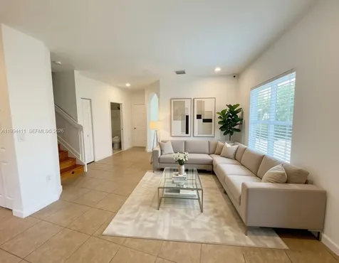 22569 SW 89th Place Cutler Bay FL 33190
