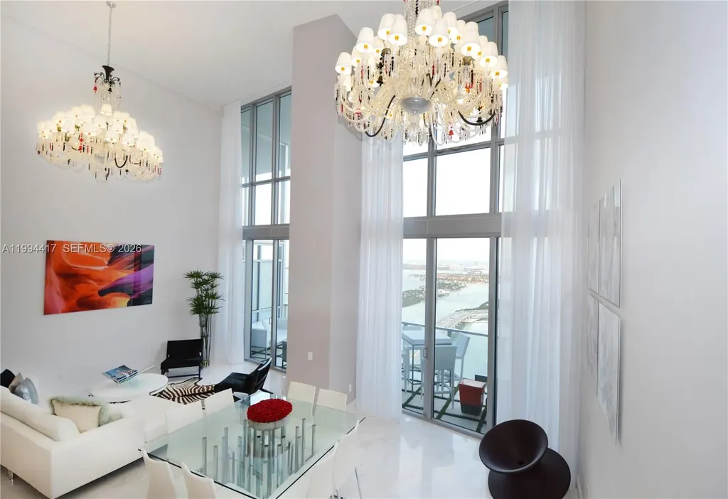 1100 Biscayne Boulevard Miami FL 33132