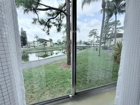 340 Pine Ridge Circle Green Acres FL 33463