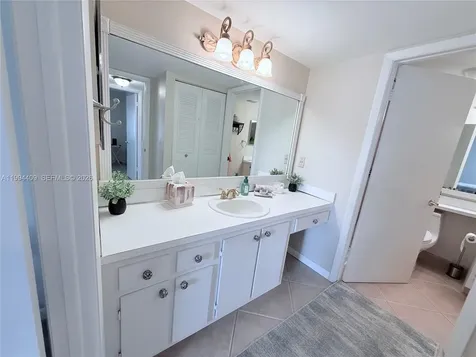 340 Pine Ridge Circle Green Acres FL 33463