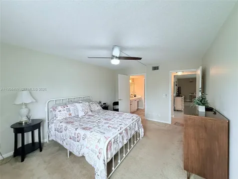 340 Pine Ridge Circle Green Acres FL 33463