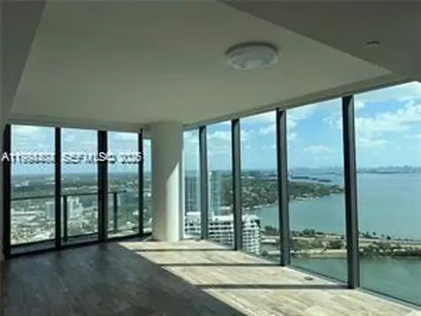 650 NE 32nd Street Miami FL 33137