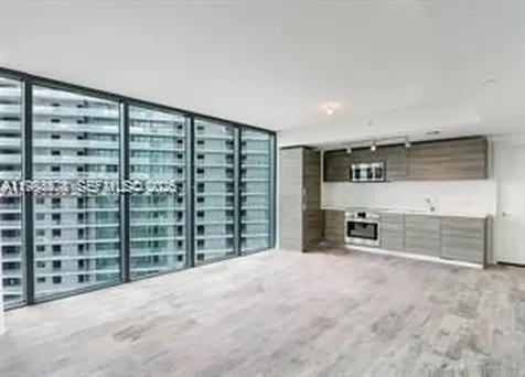 650 NE 32nd Street Miami FL 33137