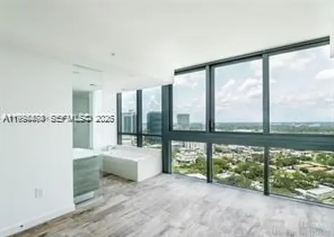 650 NE 32nd Street Miami FL 33137