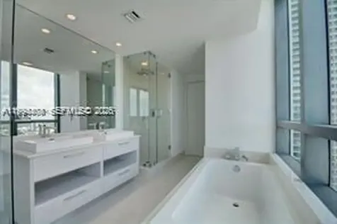 650 NE 32nd Street Miami FL 33137