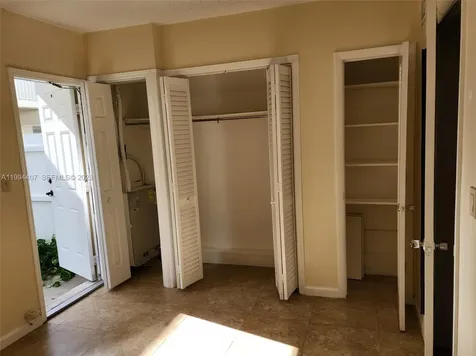 1878 NE 46th Street Fort Lauderdale FL 33308