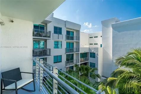 110 Washington Avenue Miami Beach FL 33139