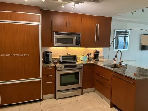 10275 Collins Avenue Bal Harbour FL 33154