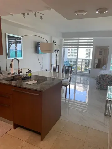 10275 Collins Avenue Bal Harbour FL 33154