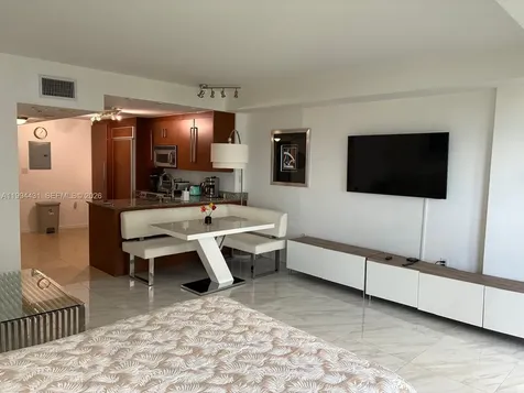 10275 Collins Avenue Bal Harbour FL 33154
