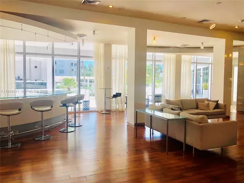 10275 Collins Avenue Bal Harbour FL 33154