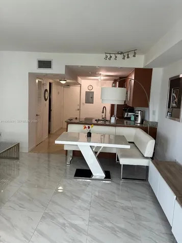 10275 Collins Avenue Bal Harbour FL 33154