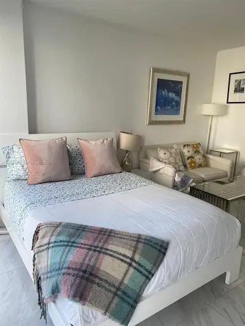 10275 Collins Avenue Bal Harbour FL 33154