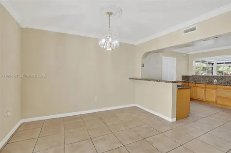 6842 NW 15th Street Plantation FL 33313
