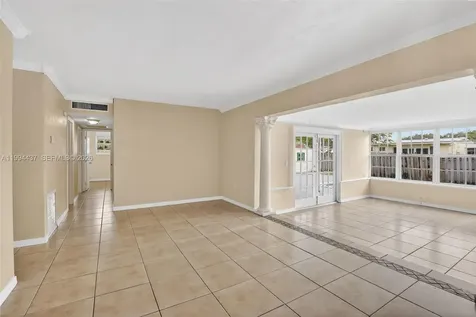 6842 NW 15th Street Plantation FL 33313
