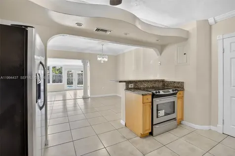 6842 NW 15th Street Plantation FL 33313
