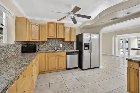 6842 NW 15th Street Plantation FL 33313