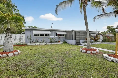 6842 NW 15th Street Plantation FL 33313