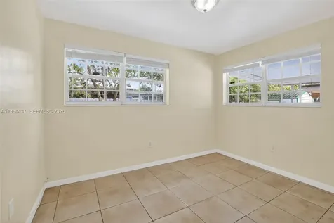 6842 NW 15th Street Plantation FL 33313