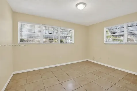 6842 NW 15th Street Plantation FL 33313