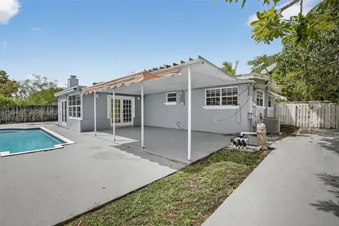 6842 NW 15th Street Plantation FL 33313