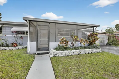 6842 NW 15th Street Plantation FL 33313