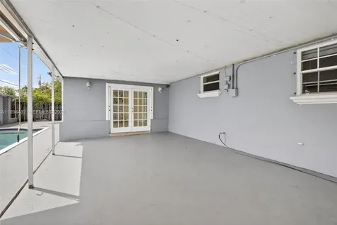 6842 NW 15th Street Plantation FL 33313