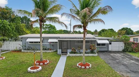 6842 NW 15th Street Plantation FL 33313