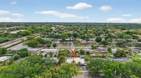 6842 NW 15th Street Plantation FL 33313