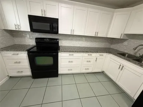 15022 SW 127th Place Miami FL 33186