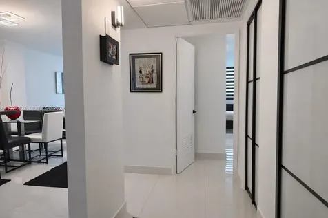 19380 Collins Avenue Sunny Isles Beach FL 33160