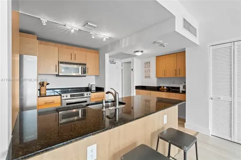 10275 Collins Avenue Bal Harbour FL 33154