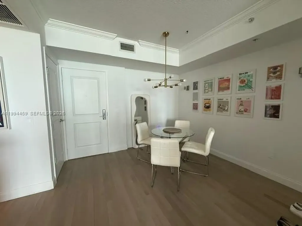 350 SE 2nd Street Fort Lauderdale FL 33301
