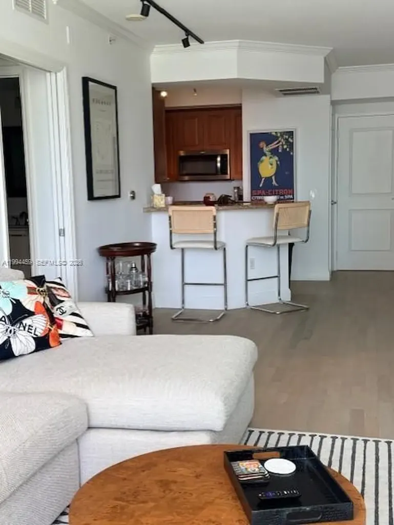 350 SE 2nd Street Fort Lauderdale FL 33301