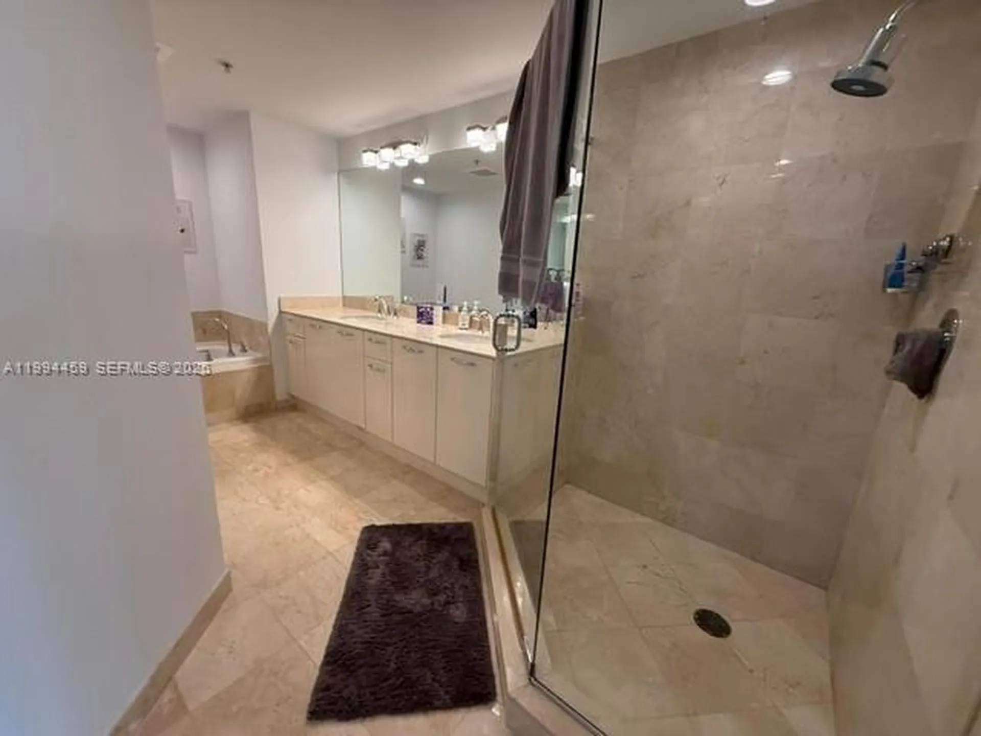 350 SE 2nd Street Fort Lauderdale FL 33301