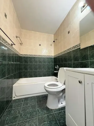10000 NW 80th Court Hialeah Gardens FL 33016