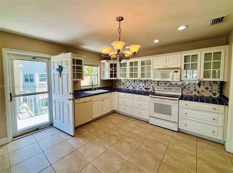 1323 Bayshore Drive Fort Pierce FL 34949