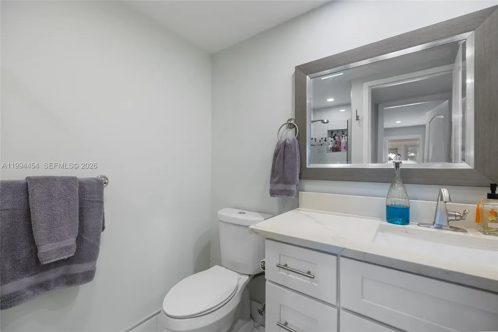 72 Monaco B Delray Beach FL 33446