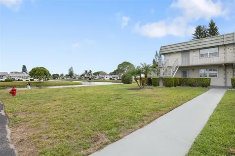 72 Monaco B Delray Beach FL 33446